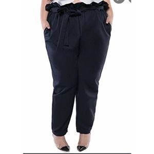 NWT Astra size 12 navy blue high waist paperbag tapered leg pants with belt